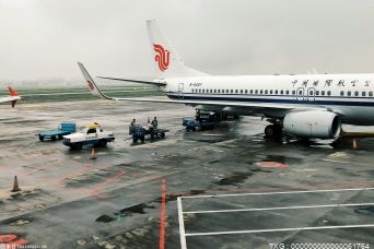 岳阳机场2021年实现旅客吞吐量81.1万人次 航班起降量突破10000架次