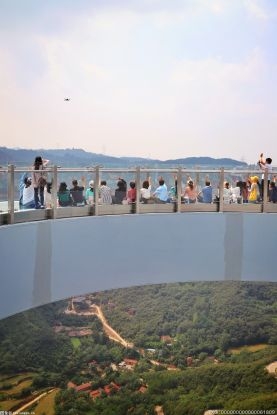 日照山海天旅游榜上有名 建设智慧旅游指挥平台