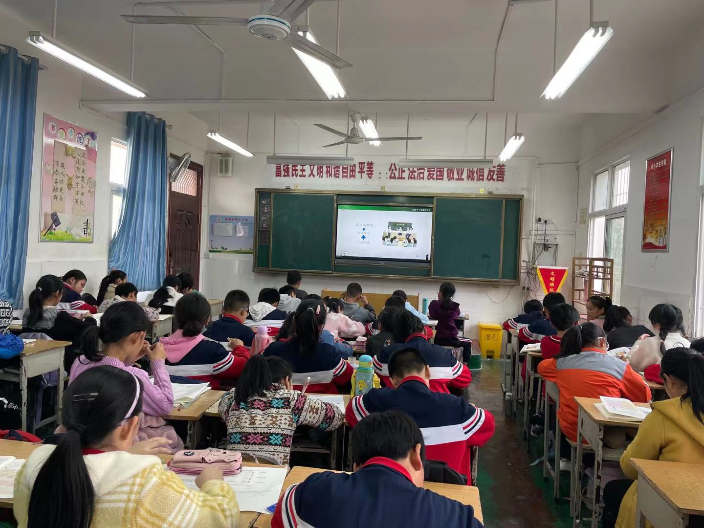 郑州惠济区：新建校3所学校今秋投用新增学位4680个