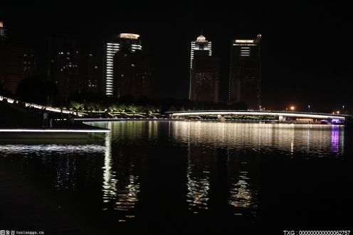 莎夏·班克斯被发现在纽森眼科中心进行手术 娜奥米将回归